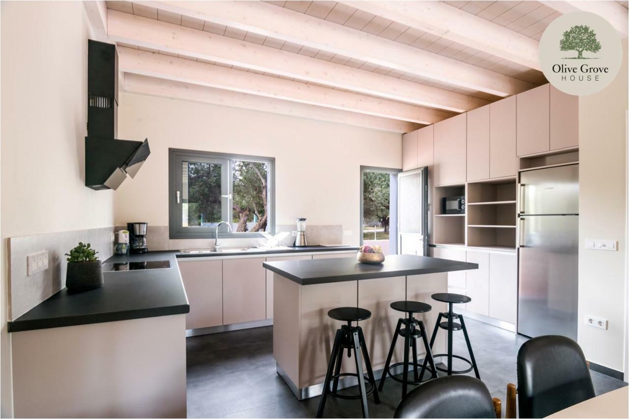 アルゴストリオン Olive Grove Houseヴィラ エクステリア 写真